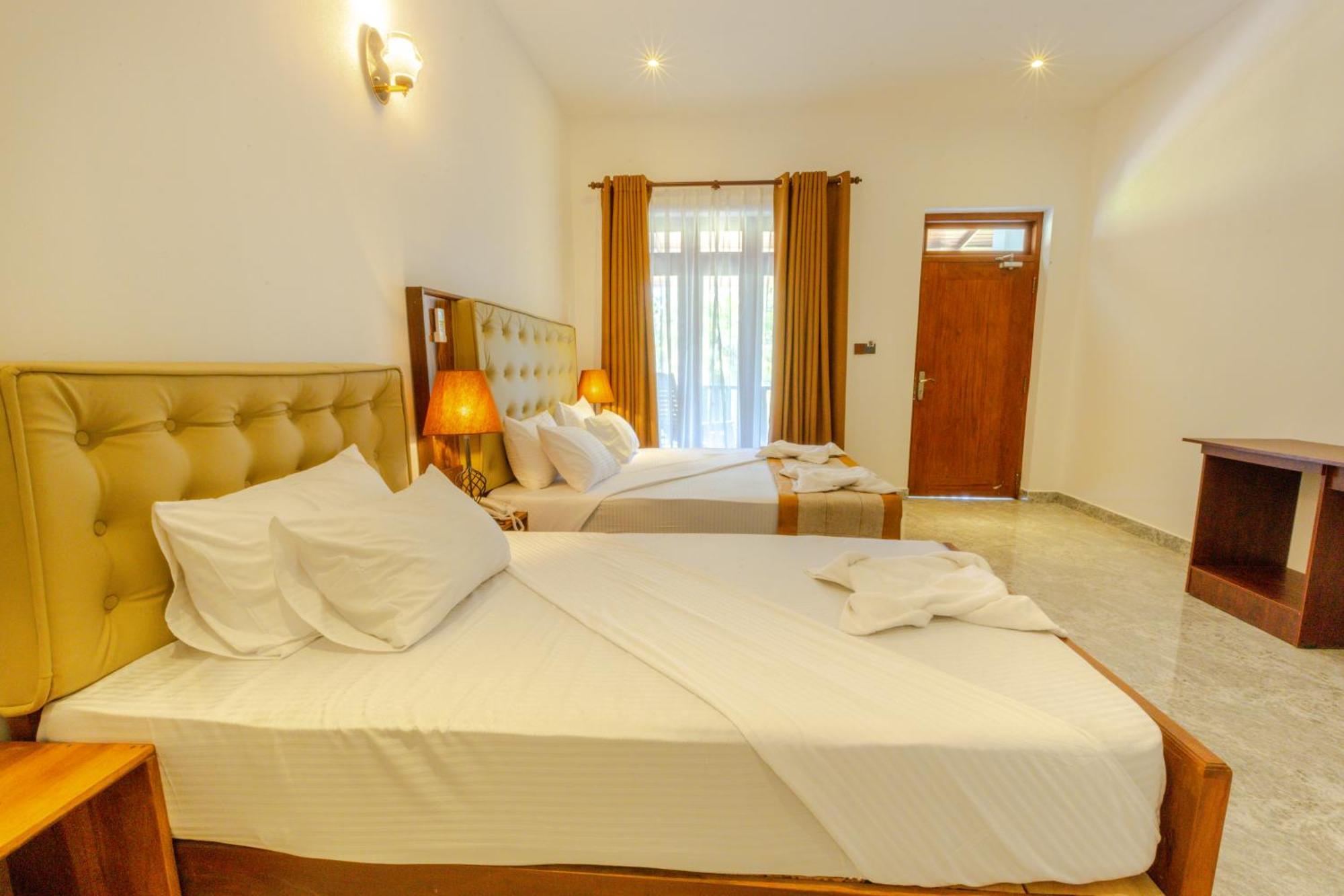 דמבולה Elysia Sigiriya Hotel מראה חיצוני תמונה